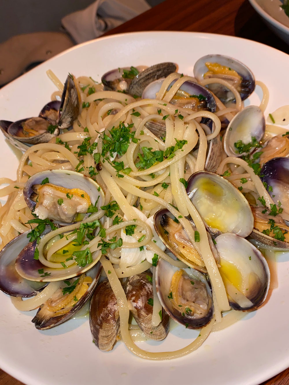 pasta, spaghetti, vongole, clams, aspen, restaurant