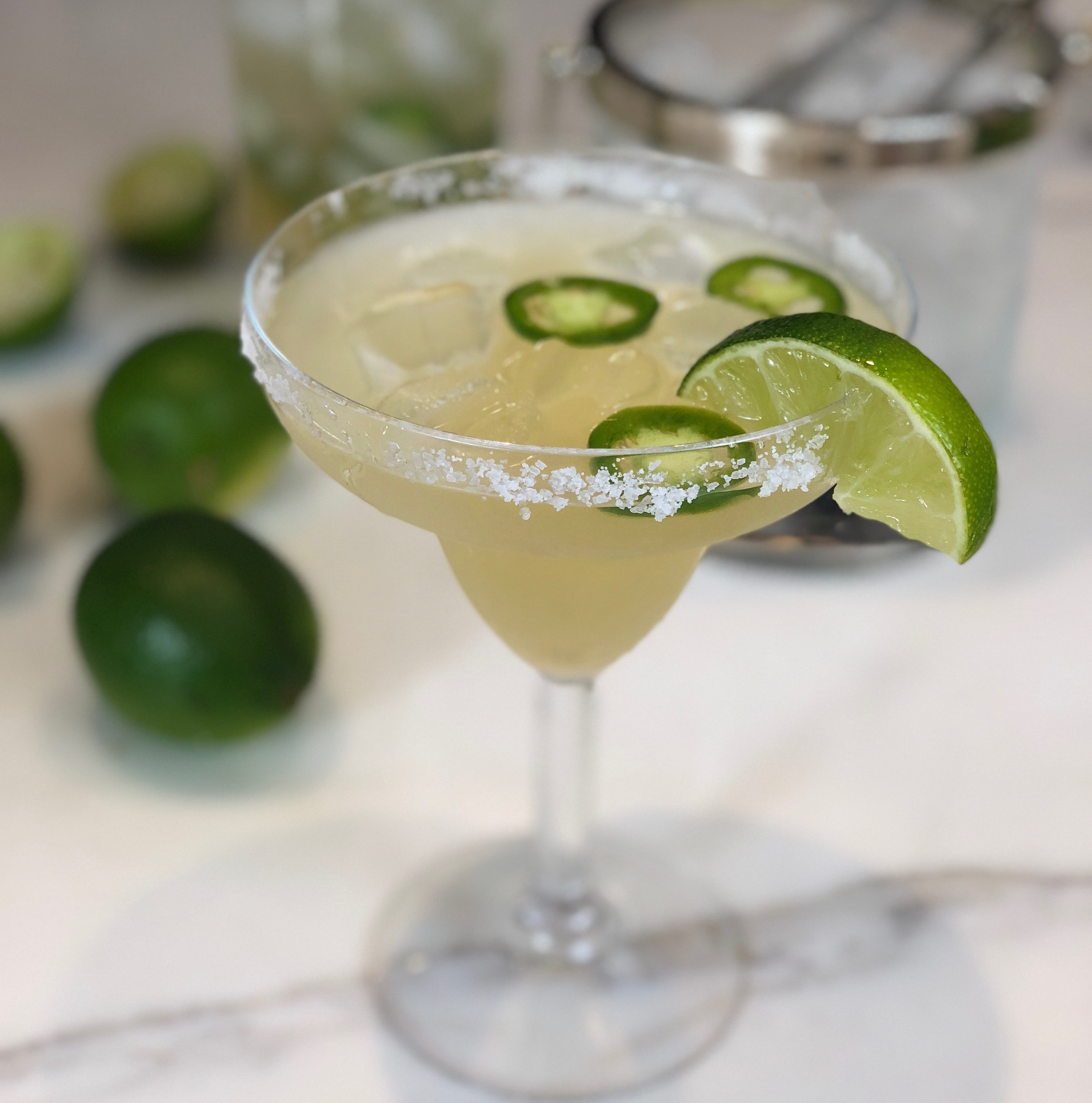 skinny cocktail, skinny margarita, margarita, low calorie cocktail